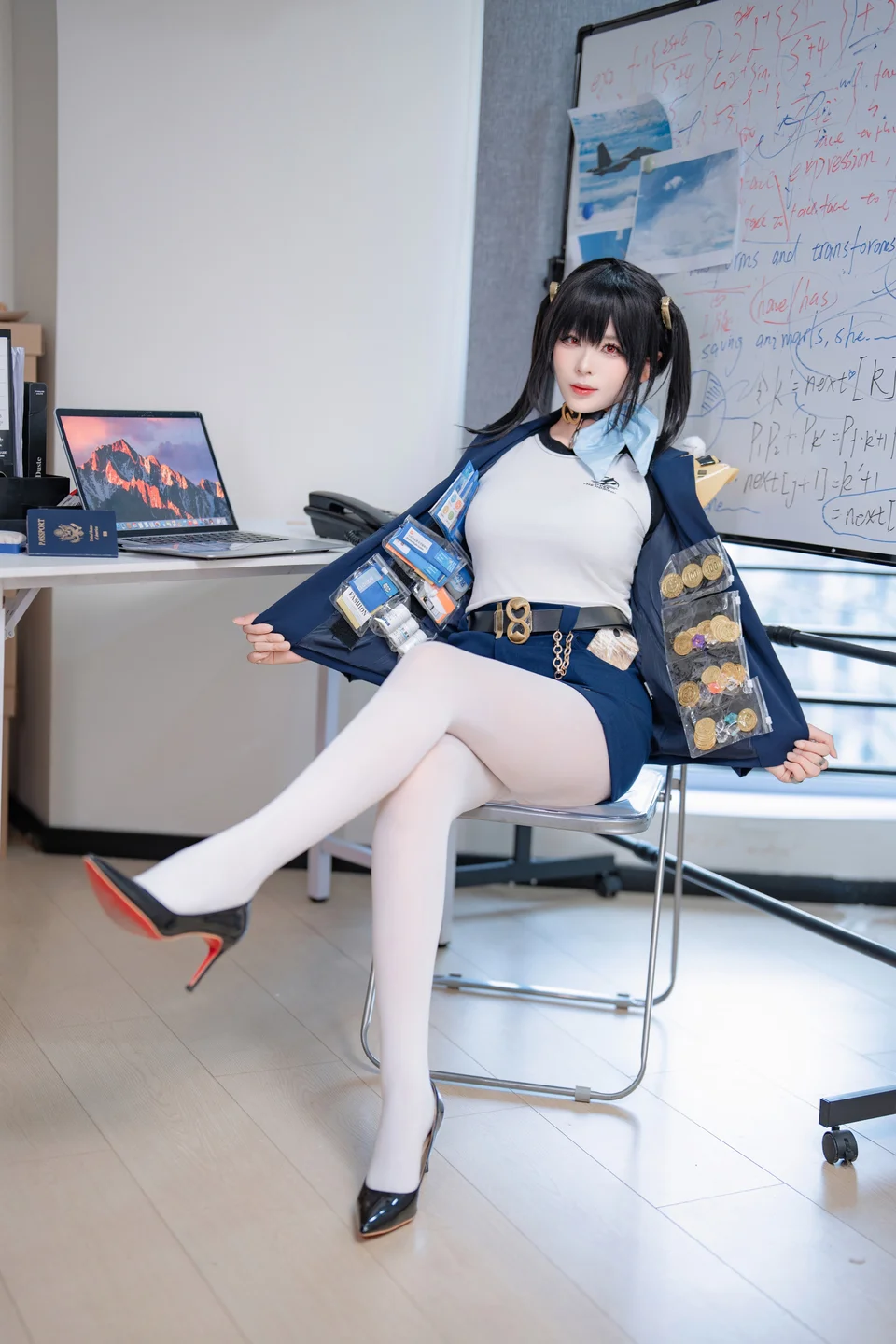 轩萧学姐 - No.083 索拉 [50P-158MB] tg@simisebaisi 【丝足阁】007.webp
